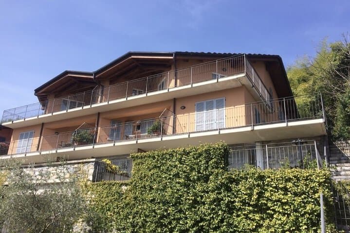 Appartamento Vista Lago Red & Grey photo 3