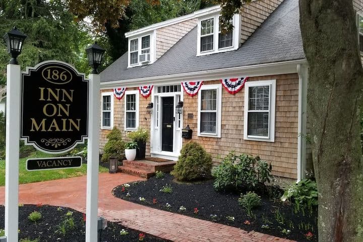 Inn on Main photo 3