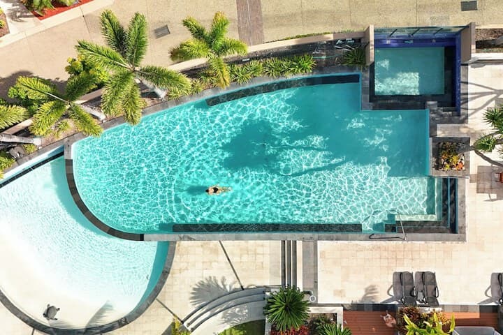 Long Beach destination view