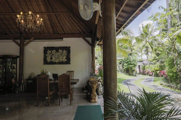 The Kampung Ubud Villa photo 3