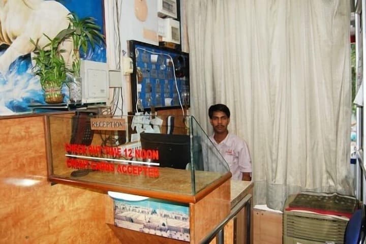 New Shahana Hostel photo 4