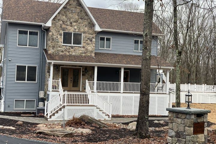 Paupack destination view