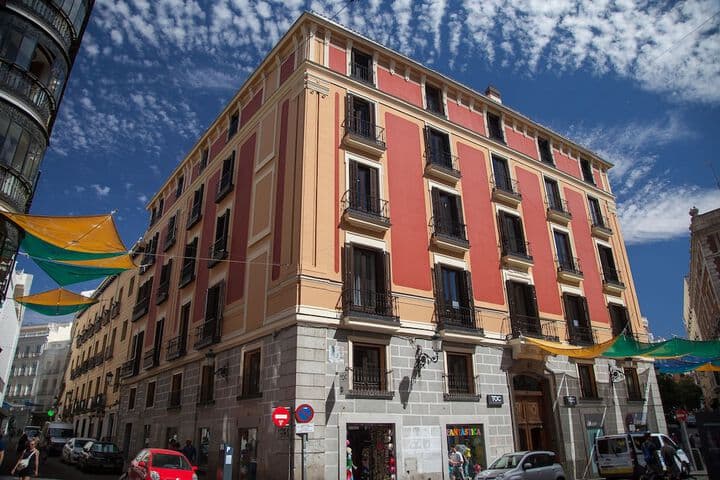 TOC Hostel&Suites Madrid photo 4