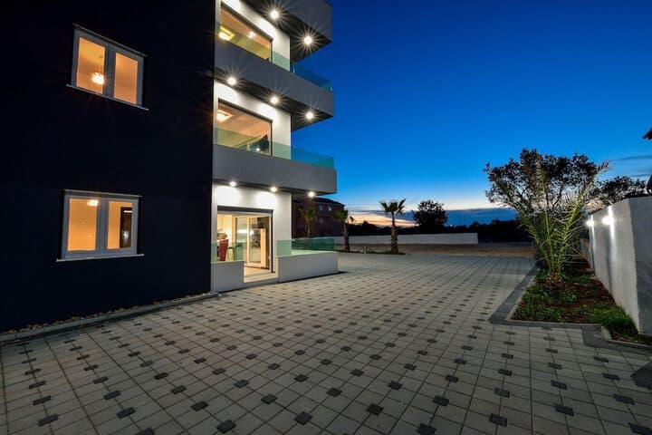 Boutique Apartments Ad Astra photo 5