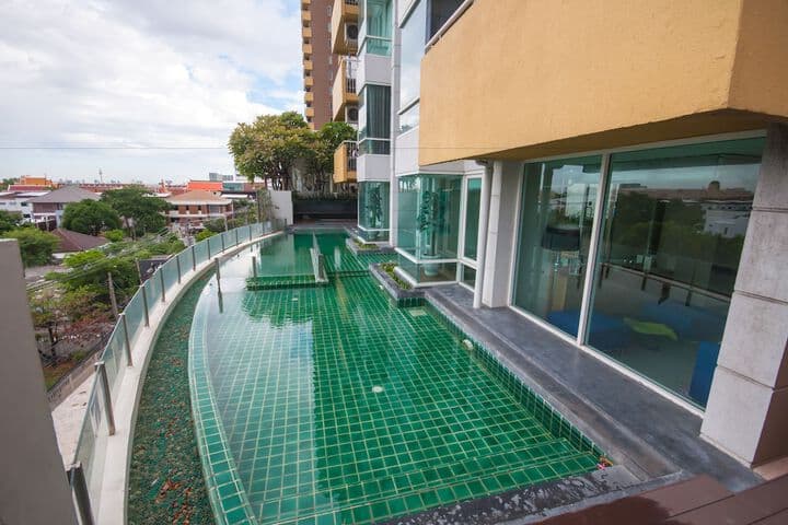 Implace Impact at Msociety Condo photo 3