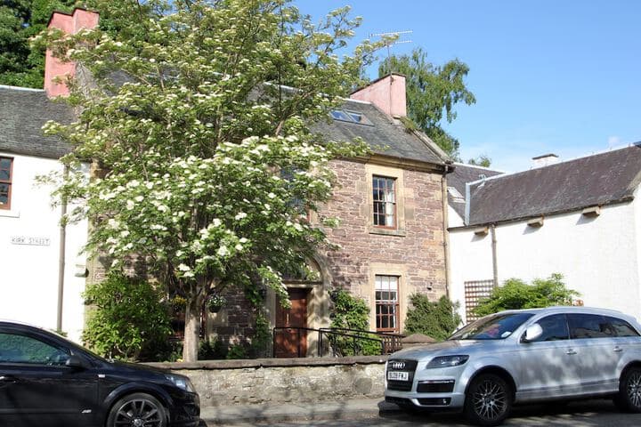 Old Churches House photo 3