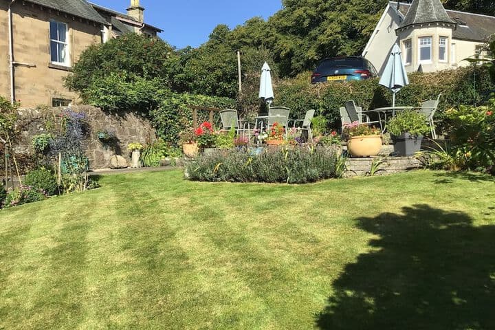 Leven House photo 2
