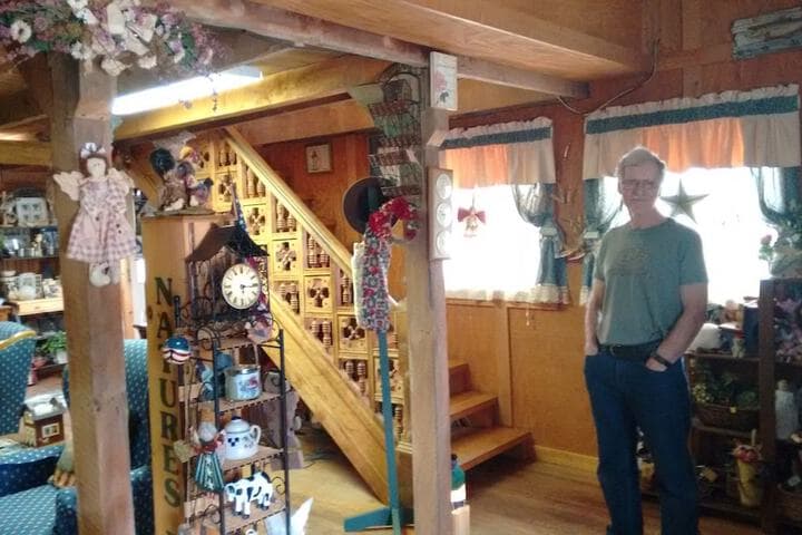 Kennedys Red Barn Inn photo 3