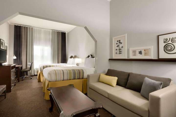 Country Inn & Suites by Radisson Commerce GA photo 2
