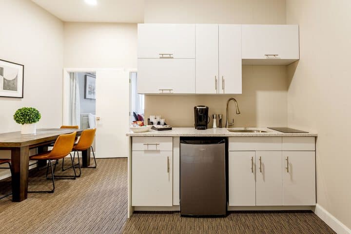 Parc Avenue Lofts photo 3