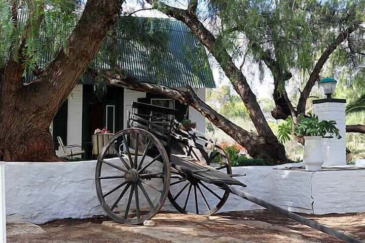 The Willow Historical Guest House photo 3