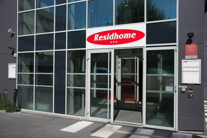 Residhome Reims Centre photo 3