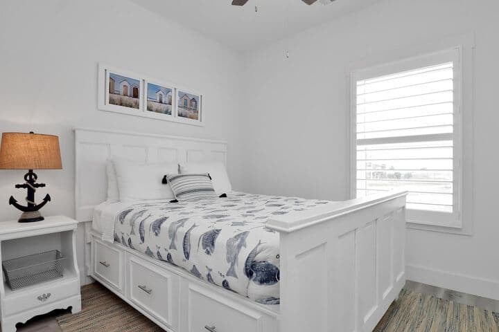 Waterside Retreat photo 1
