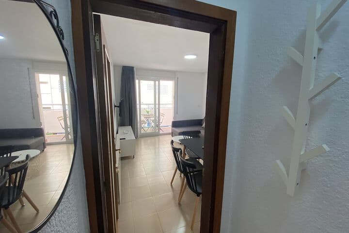 Apartaments AR Isern photo 2