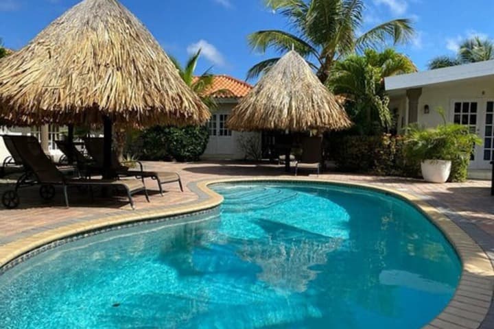 Aruba Tropic Apartments photo 3