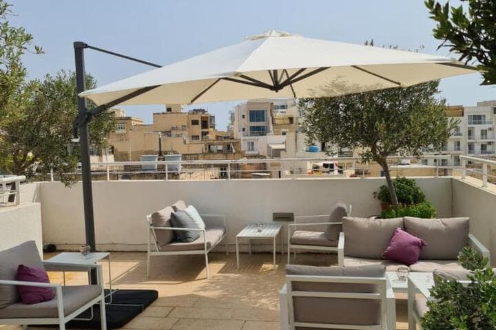 D Townhouse Boutique Suites photo 2