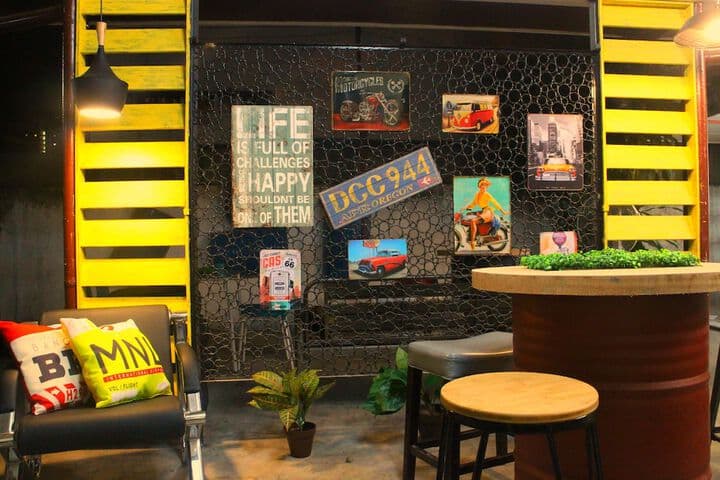 Food District Hostel Cebu Central photo 3