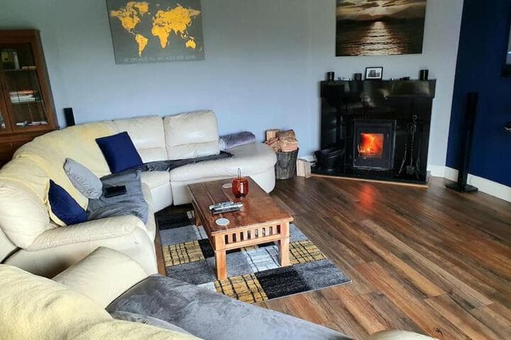 Island View House photo 1
