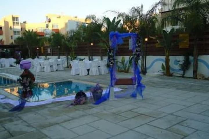 Valana Hotel Apartments photo 4