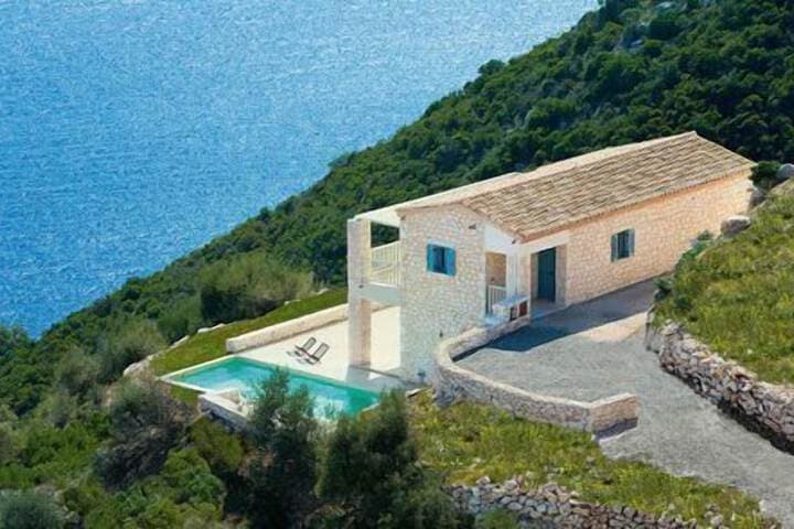 Urania Luxury Villas photo 4