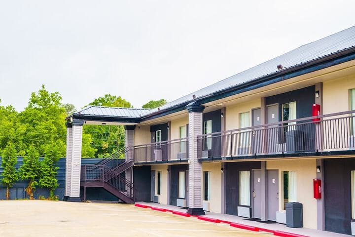 Lx Hotel Manchester Tennessee photo 4