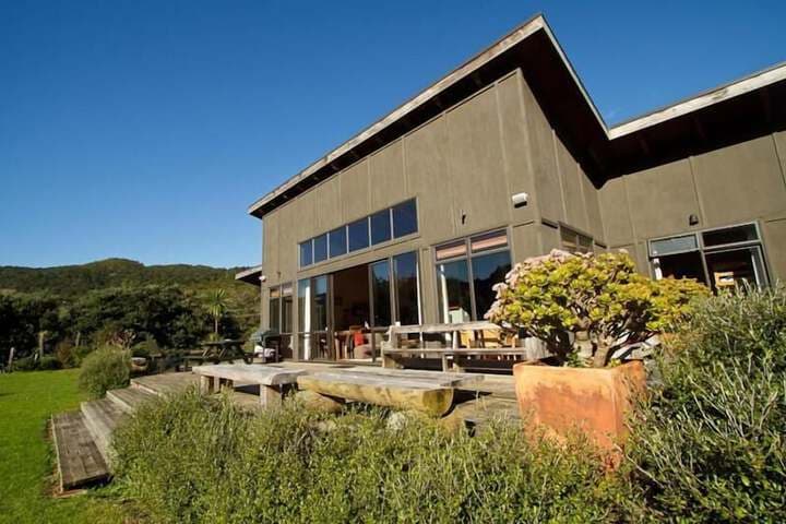 Piha Beachstay Hostel photo 3