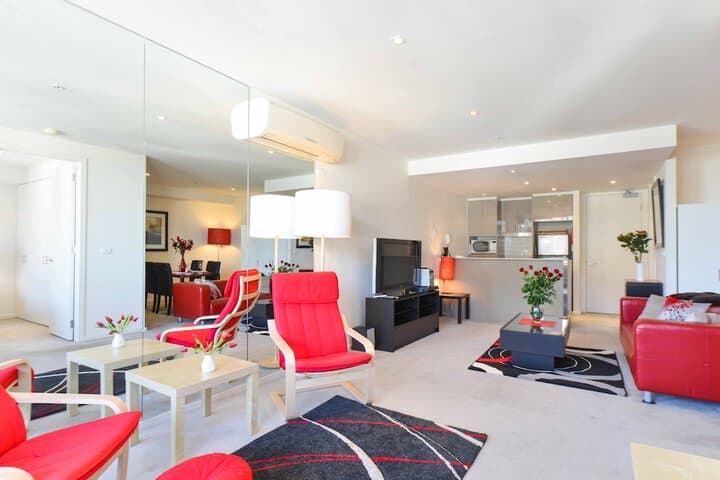 StayCentral Spacious Seaviews photo 4