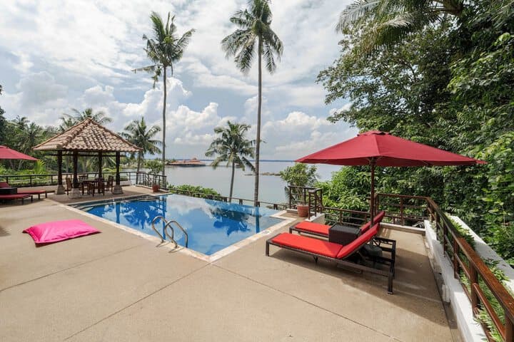 Lingga Islands destination view