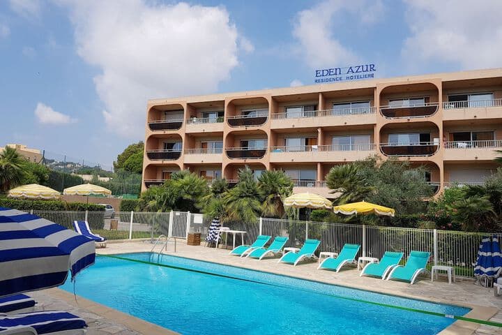 Vallauris destination view