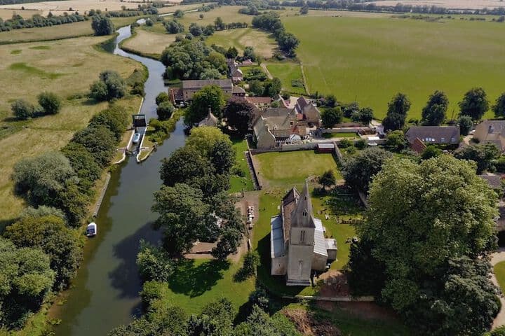 River Nene Cottages photo 2