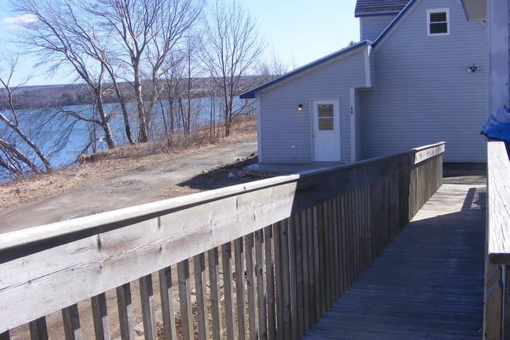 Elevate Rooms at 66 Montague photo 2