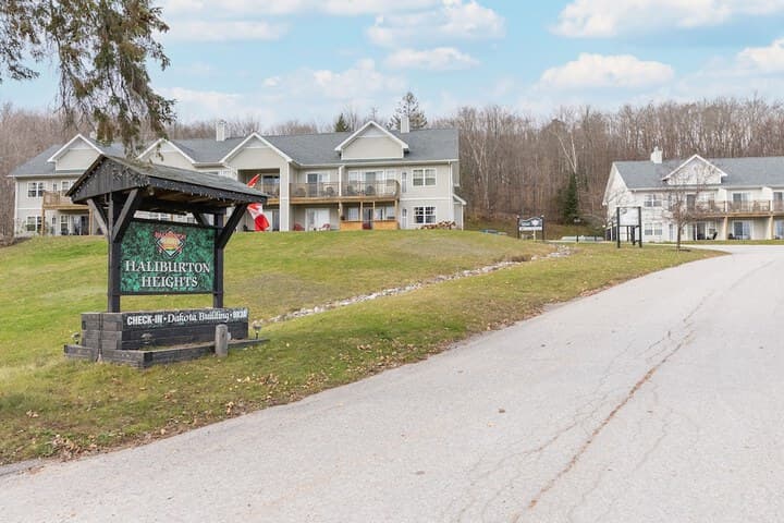 GetAways at Haliburton Heights photo 4