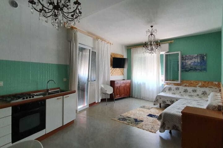 Venice Treviso Airport Bed photo 4