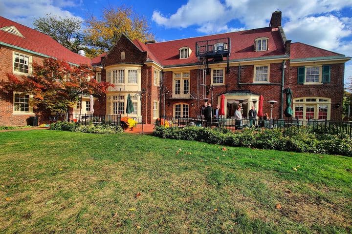 Montague Inn photo 4