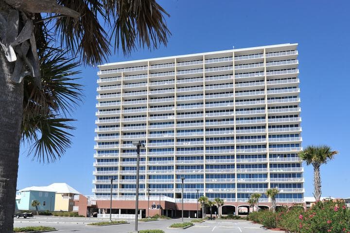 Sanibel Condominiums by Wyndham Vacation Rentals photo 5
