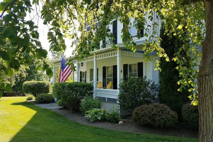 Silver Thread Vineyard destination view