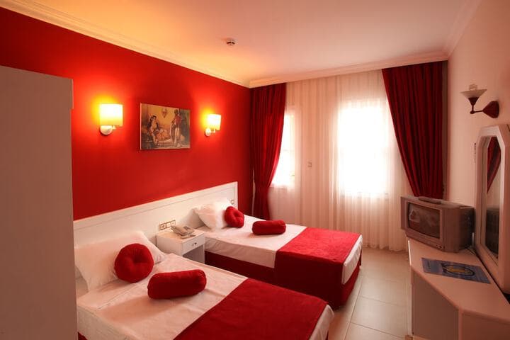 Cedit destination view