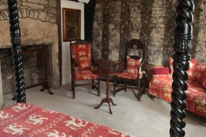 The Saracens Head Hotel photo 4