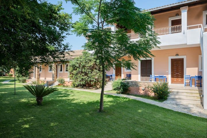 Folies Corfu Hotel Apartments photo 2
