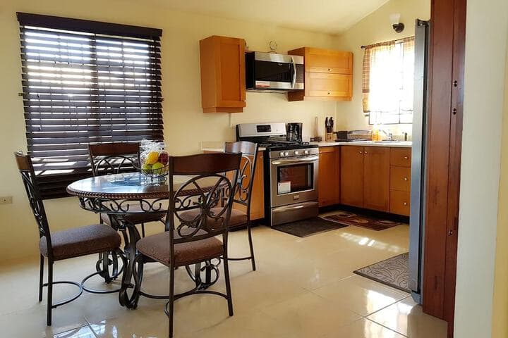 Timeless Vacation Home photo 4