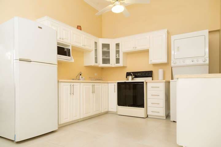 New Kingston Guest Apartment at Westbury photo 4