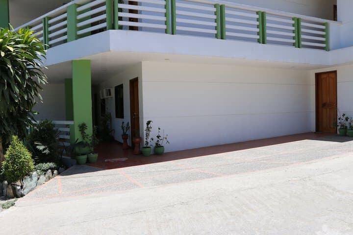 BADLADZ Staycation Condos photo 3