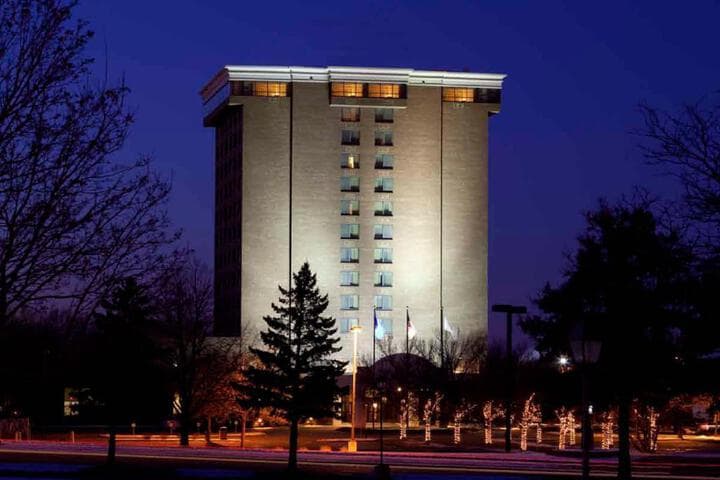 Radisson Hotel Brooklyn Center photo 3