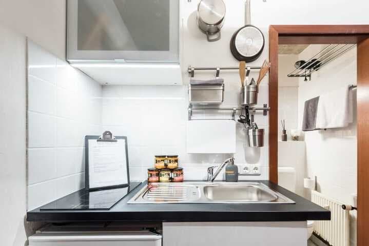 Charming Hipster Flat photo 3