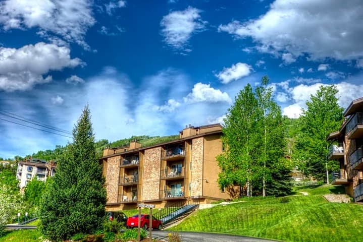 Ski Inn Condominiums photo 3
