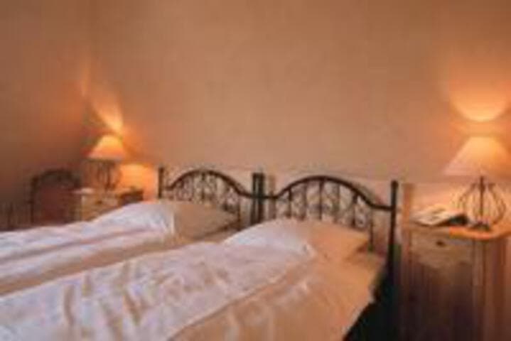Hotel Grüner Jäger photo 4