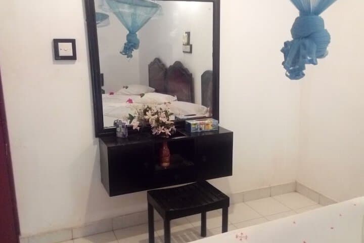 Sarathchandra Tourist Guest House photo 4