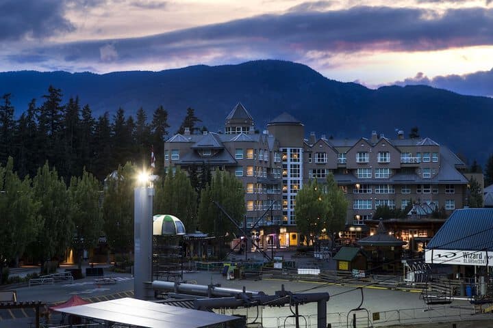Le Chamois by Whistler Premier photo 3