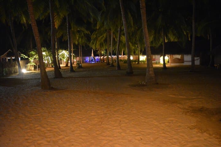 Roshanne Beach Resort photo 3