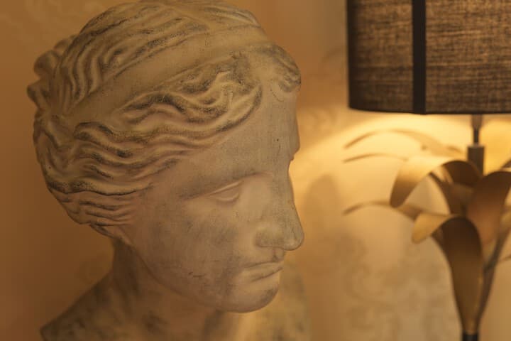 Howarth House photo 3